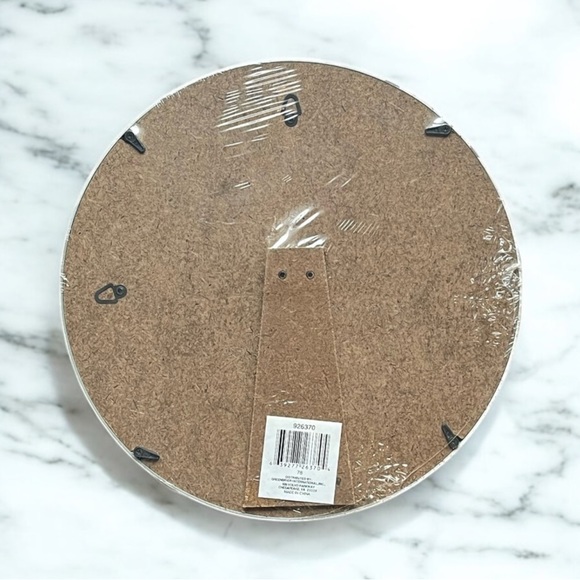 Baseball Shaped Photo Frame - Picture 2 of 2